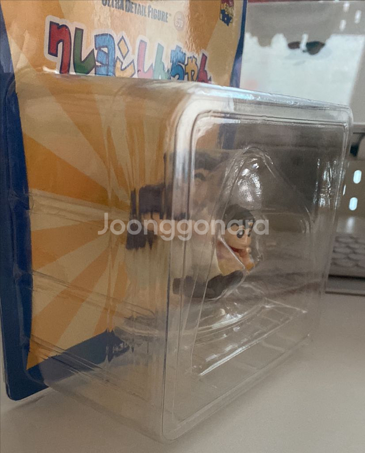 짱구 3탄 엉덩이 무빙 짱구&신형만 피규어--1