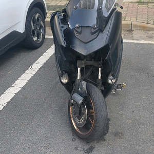 NMAX125 21년식 사고차.부품차로 팝니다