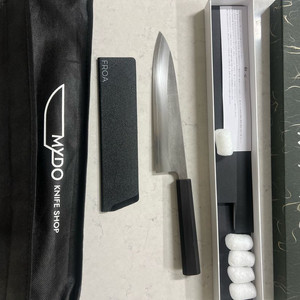 초심요시카네 SKD 규토 210mm