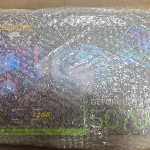 리드텍 readtek 5070 그래픽카드 12GB