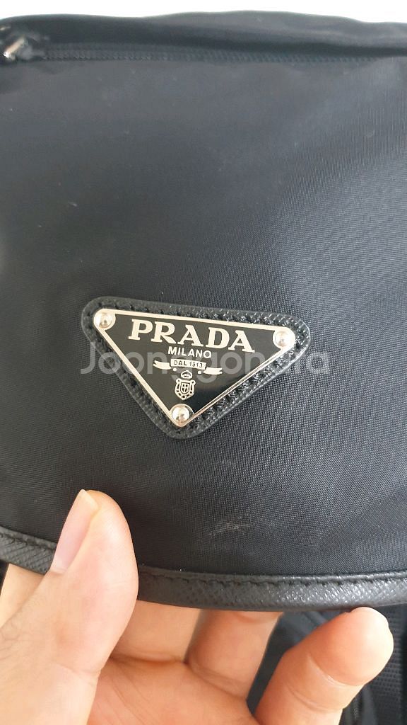 PRADA백팩--1