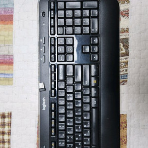 로지텍 K520r 무선 키보드 마우스 세트입니다잘 작동