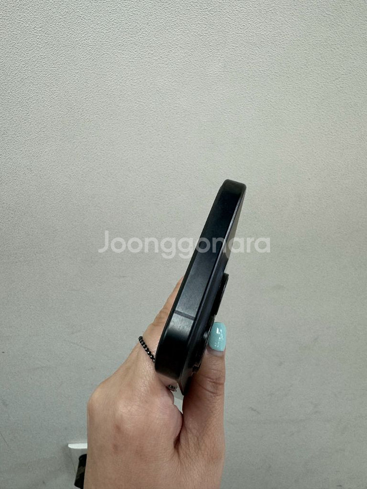 (부산중고폰) 아이폰15프로 블랙 256기가 판매해요--5
