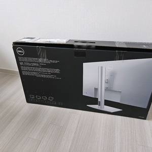 dell u3223qe 모니터 팝니다