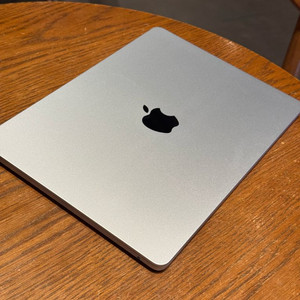 맥북 에어 13 M4 스카이 블루 16/256