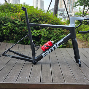 BMC SLR 01