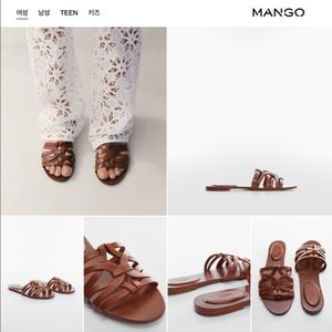 새상품)mango 망고 가죽 스트랩 샌들