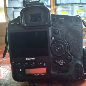 캐논 EOS-1D C
