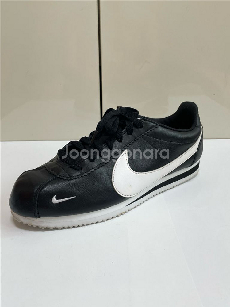 나이키코르테즈 (sport wear) 한정판--1