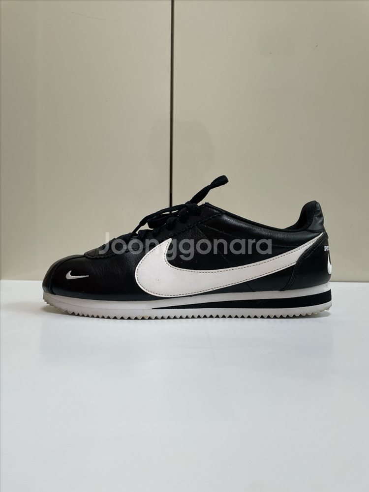 나이키코르테즈 (sport wear) 한정판--0