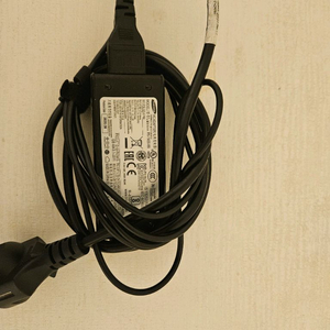 삼성 노트북 어댑터