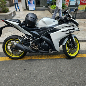 야마하 R3 18년식