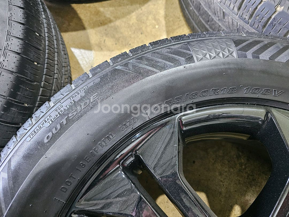 코란도스포츠 18인치 휠타이어--5