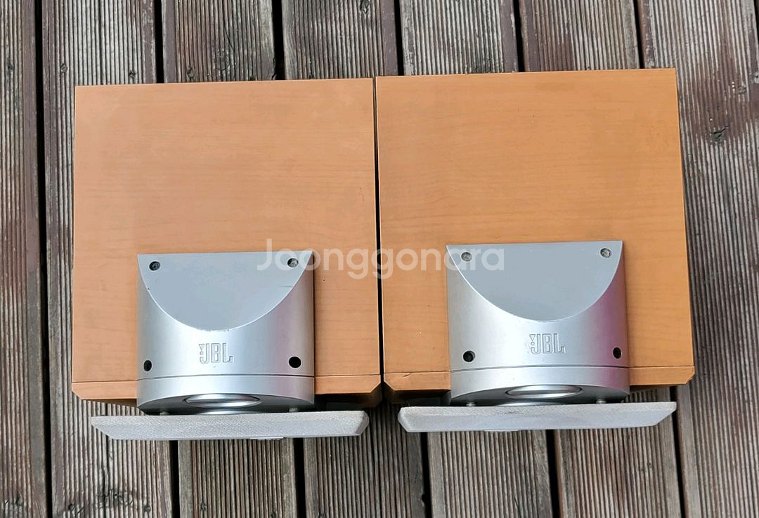 JBL 우퍼 내장 스피커 팝니다--2