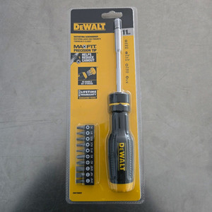 디월트 DWHT68002 11in1 멀티비트라쳇드라이버