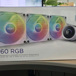 NZXT 크라켄 360 RGB 3열 화이트수냉쿨러