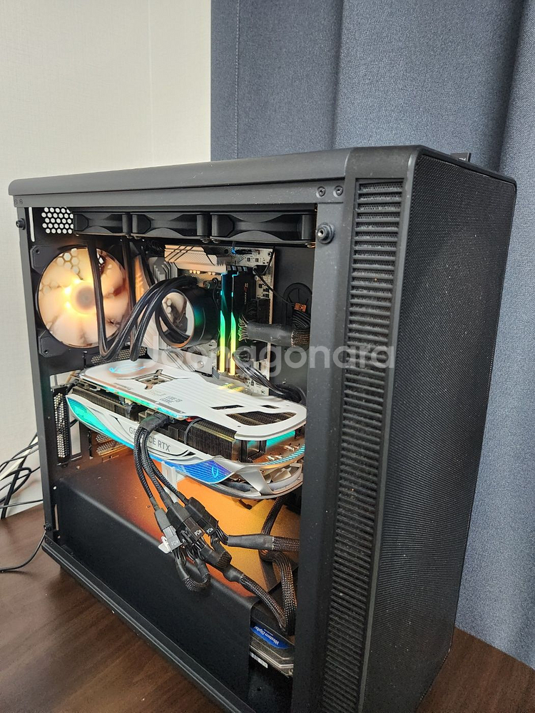 9800x3d / 4090 컴퓨터 완전체 팝니다--1
