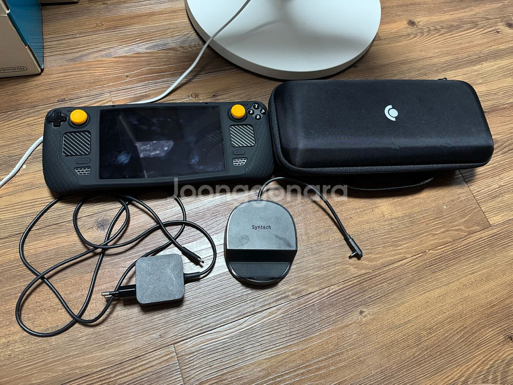 스팀덱 lcd 1tb 팝니다--0