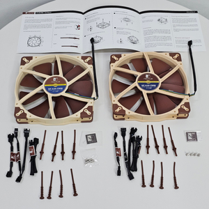녹투아 200mm 쿨러 두개 NF-A20 PWM