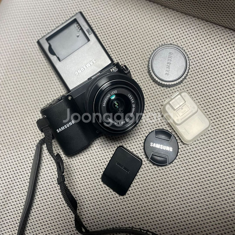 삼성 nx1000 디카 팝니다--0