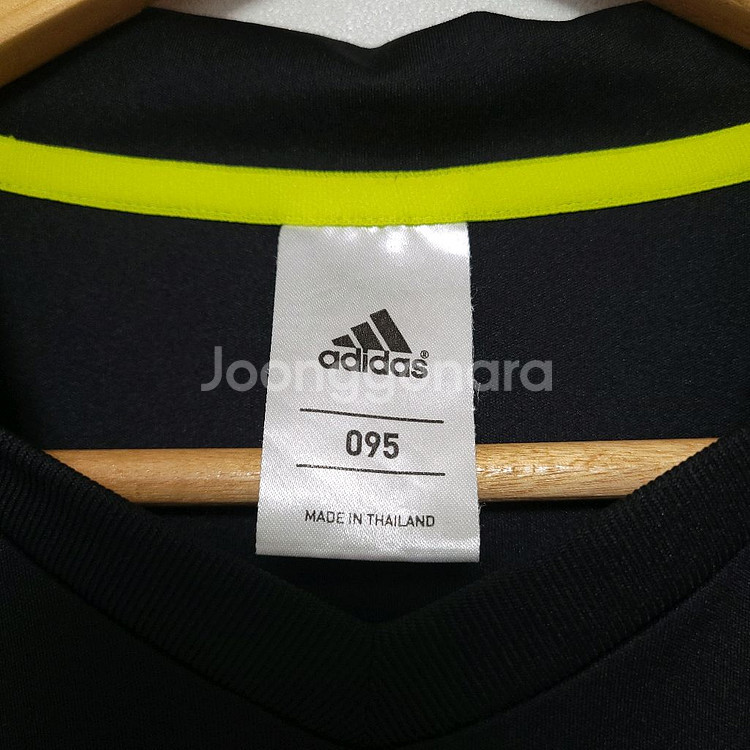 (95) ADIDAS 아디다스 네온 축구 반팔티--2