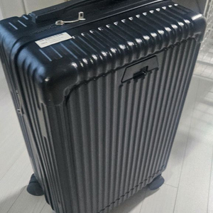 기내용캐리어 팝니다