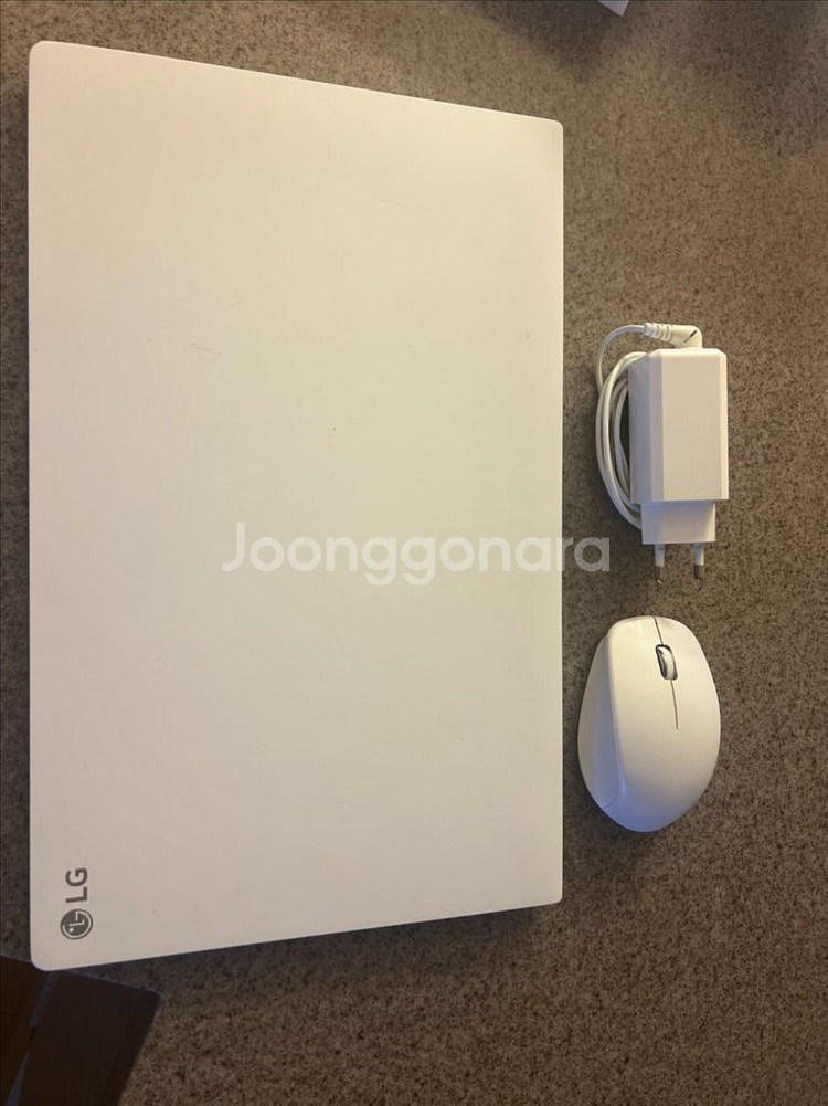 LG 그램 화이트 노트북 15ZD960-GX30K--0