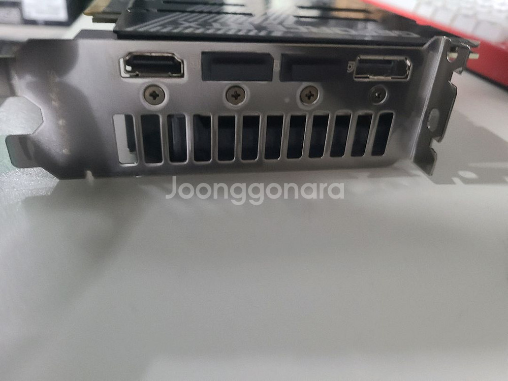 ASUS RTX 3060TI 비닐부착상태--2
