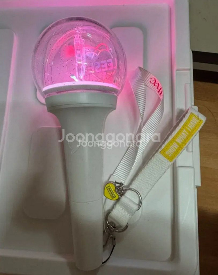 아이브 응원봉 양도 판매--0