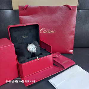 까르띠에 발롱블루 42mm 오토매틱 시계