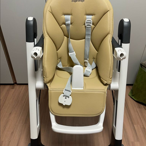 페그페레고 시에스타 팔로우미 식탁의자