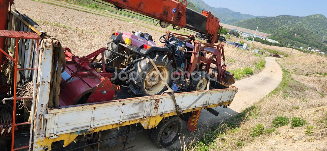 엔진 퍼짐 동양 T390 39마력 트랙터 트랙트 트렉터--0