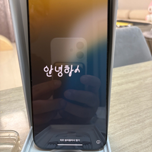 아이폰16 프로맥스 256G 블랙티타늄 판매합니다.