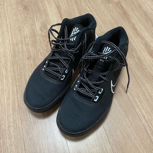 나이키 카이리 플라이트랩 4 농구화