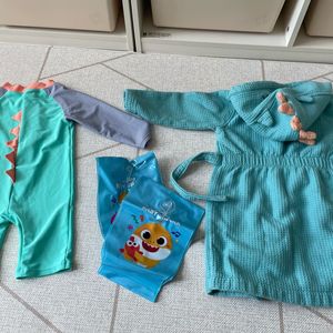 공룡 수영복 90 + 공룡 가운