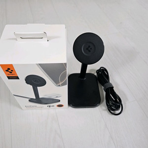 슈피겐 qi2 15W 2in1 맥세이프 충전기