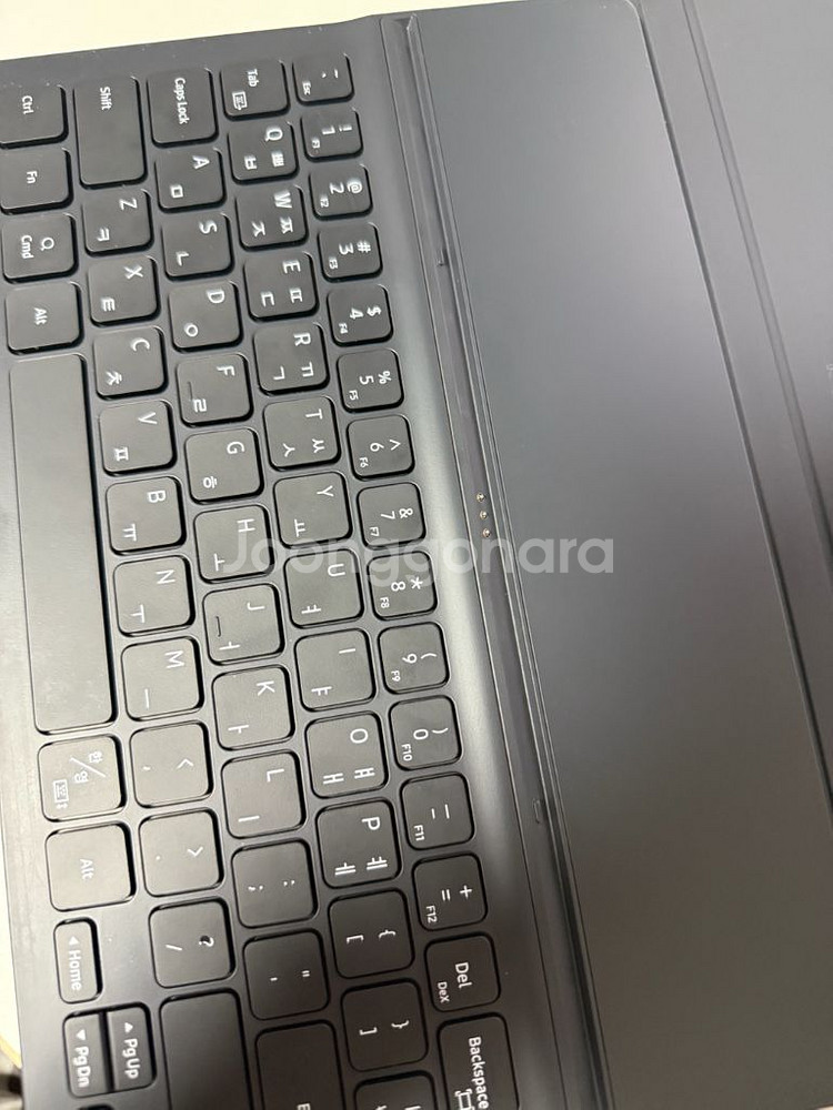 갤럭시 탭s9 + 정품 키보드 케이스--4