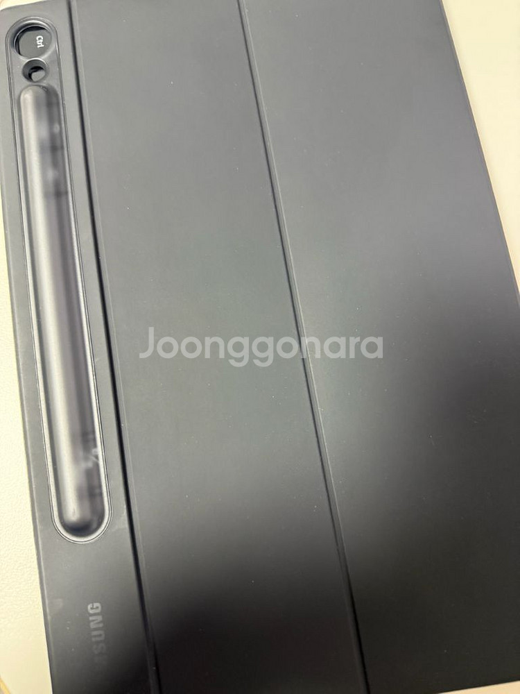 갤럭시 탭s9 + 정품 키보드 케이스--3