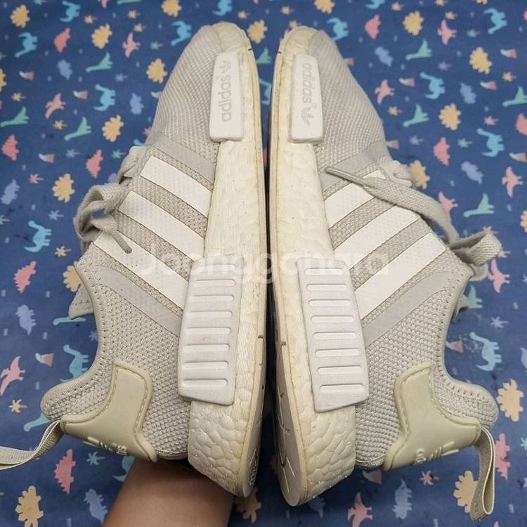 아디다스 nmd r1 운동화 240.--4