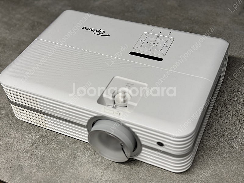 4K 프로젝터를 이가격에? 옵토마 suhd60--0