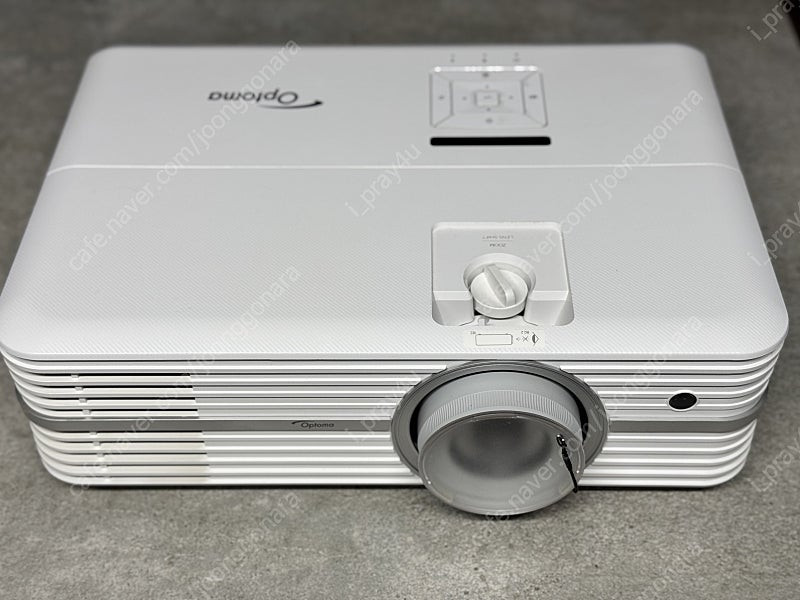 4K 프로젝터를 이가격에? 옵토마 suhd60 이미지