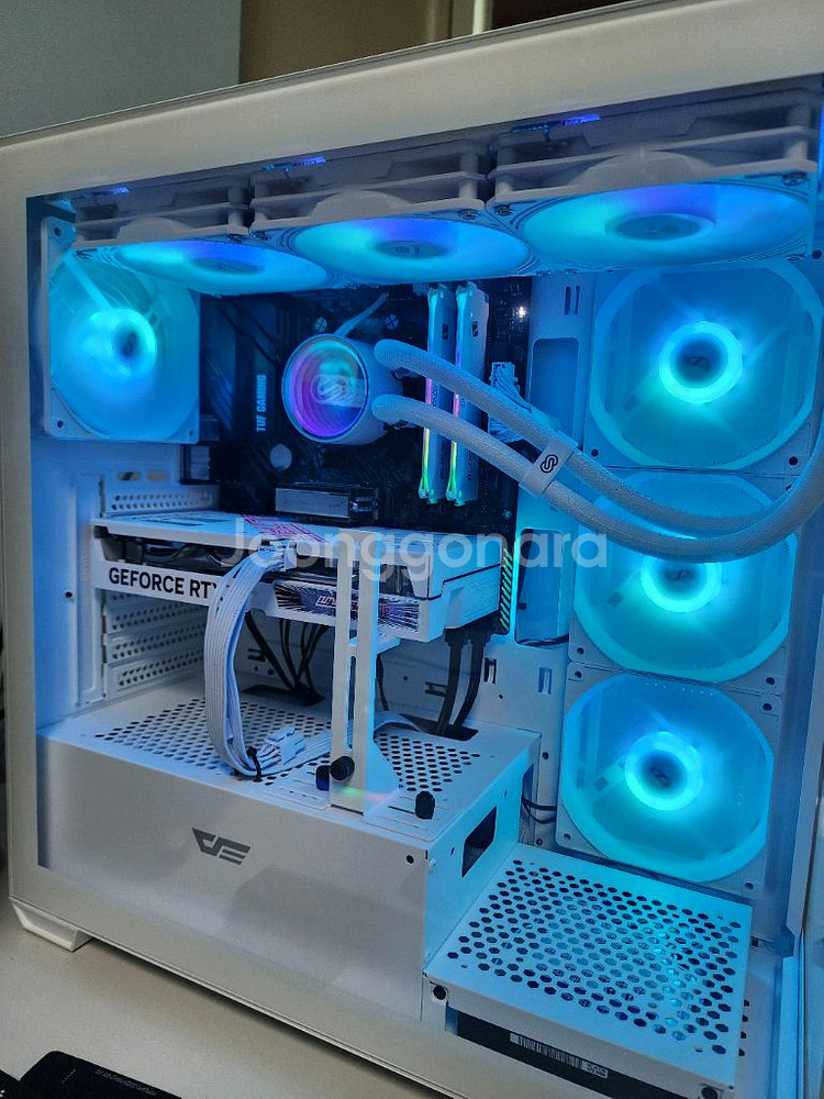 컬러풀 RTX 4060 울트라 OC 8GB--6