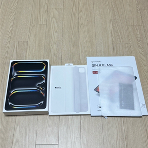 아이패드 프로 11 M4 256GB 새상품
