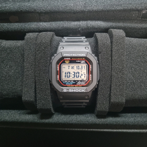 지샥 신형 빨테 (GW-M5610U-1CF)