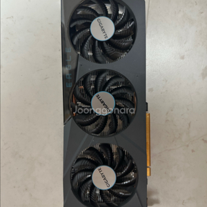 기가바이트 Rx6600 3팬