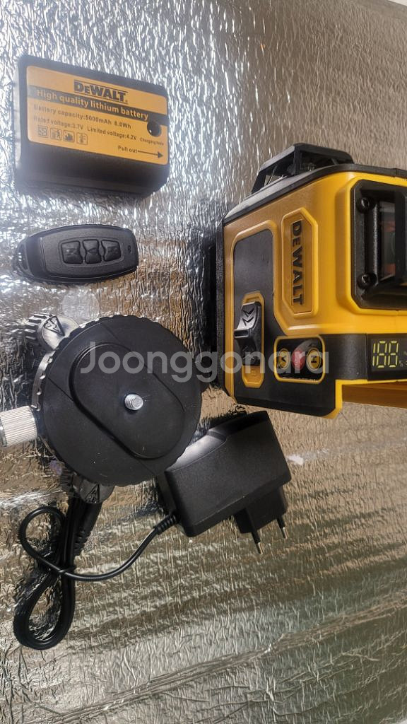 디월트 레이저 레벨기 16라인 3D 4D 셀프--0