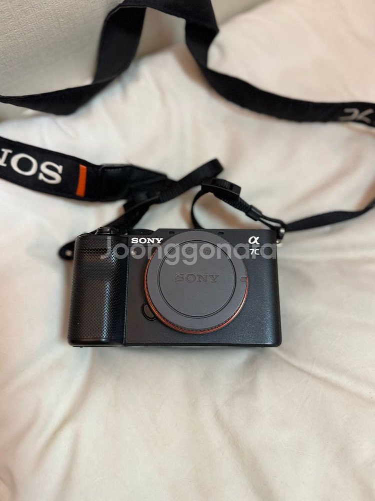소니 a7c 풀프레임 미러리스 120만원 (컷수 1만)--0