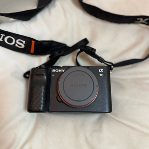 소니 a7c 풀프레임 미러리스 120만원 (컷수 1만)