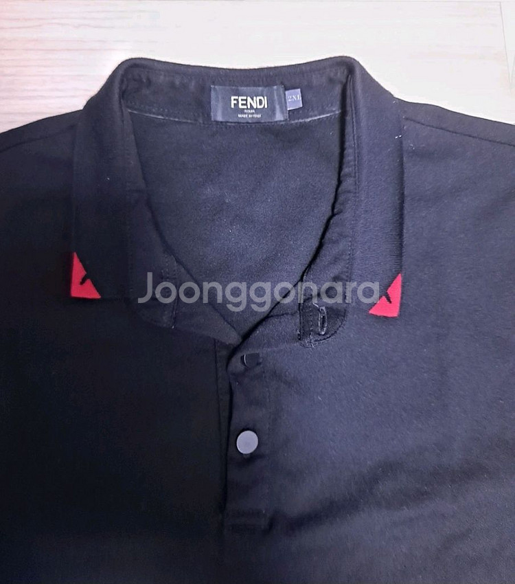 펜디 정품 카라티 레드포인트 폴로 카라티 100사이즈--1