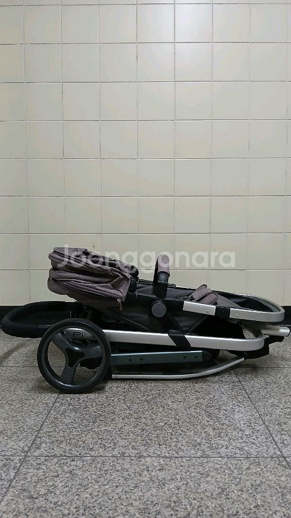 최고급 명품 럭셔리 디럭스 유모차 리안 라이언. 정품--8